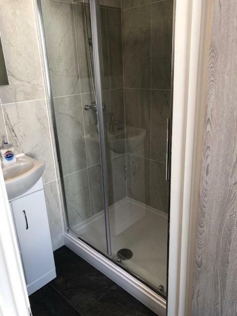 Ocean Holiday Apartments Plymouth Bagian luar foto